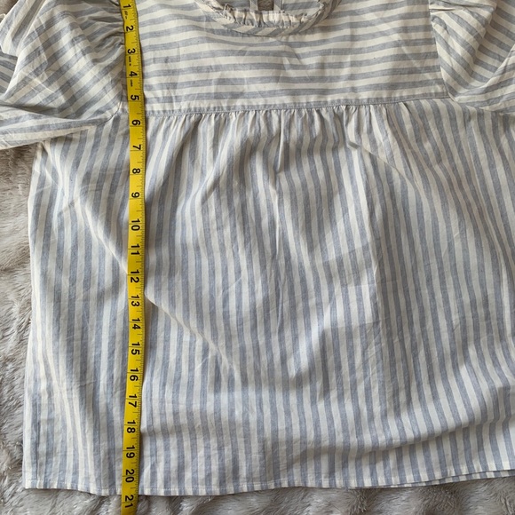 MADEWELL Ruffle-Neck Keyhole Top in Stripe - Picture 7 of 12